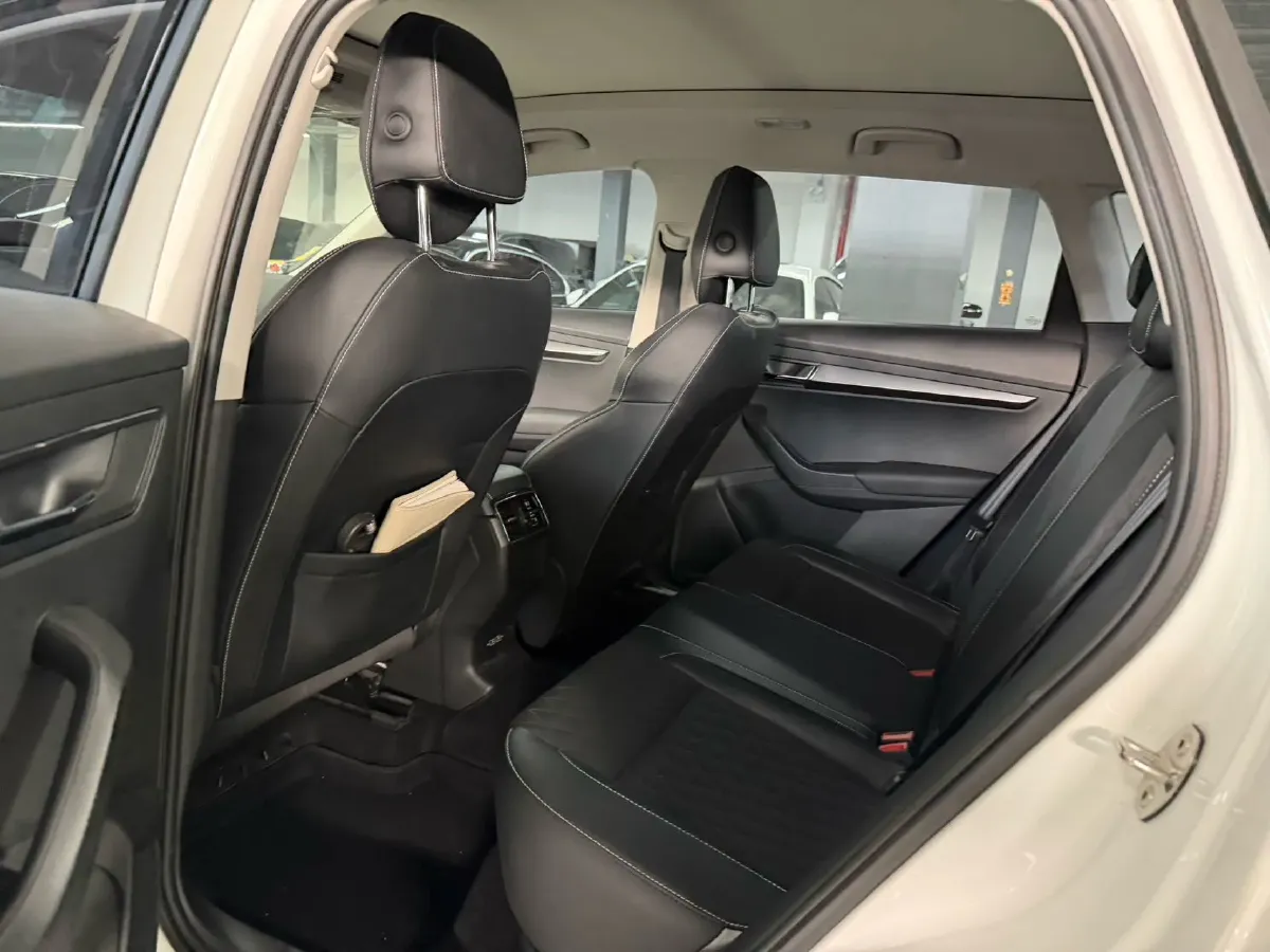 2019 Skoda Karoq 1.4T 150HP L4 7DCT,autocango,china used car exporter,china ev exporter,chinese used car exporter,chinese used ev exporter