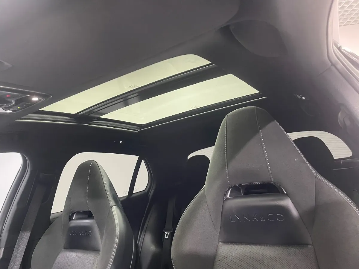 2022 LYNK&CO 03 1.5T 180HP L3 7DCT,autocango,china used car exporter,china ev exporter,chinese used car exporter,chinese used ev exporter