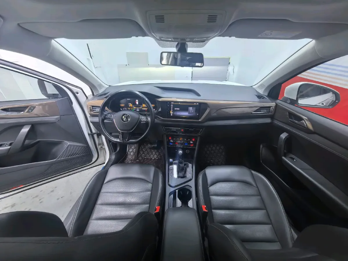 2021 Volkswagen Tharu 1.4T 150HP L4 7DCT,autocango,china used car exporter,china ev exporter,chinese used car exporter,chinese used ev exporter