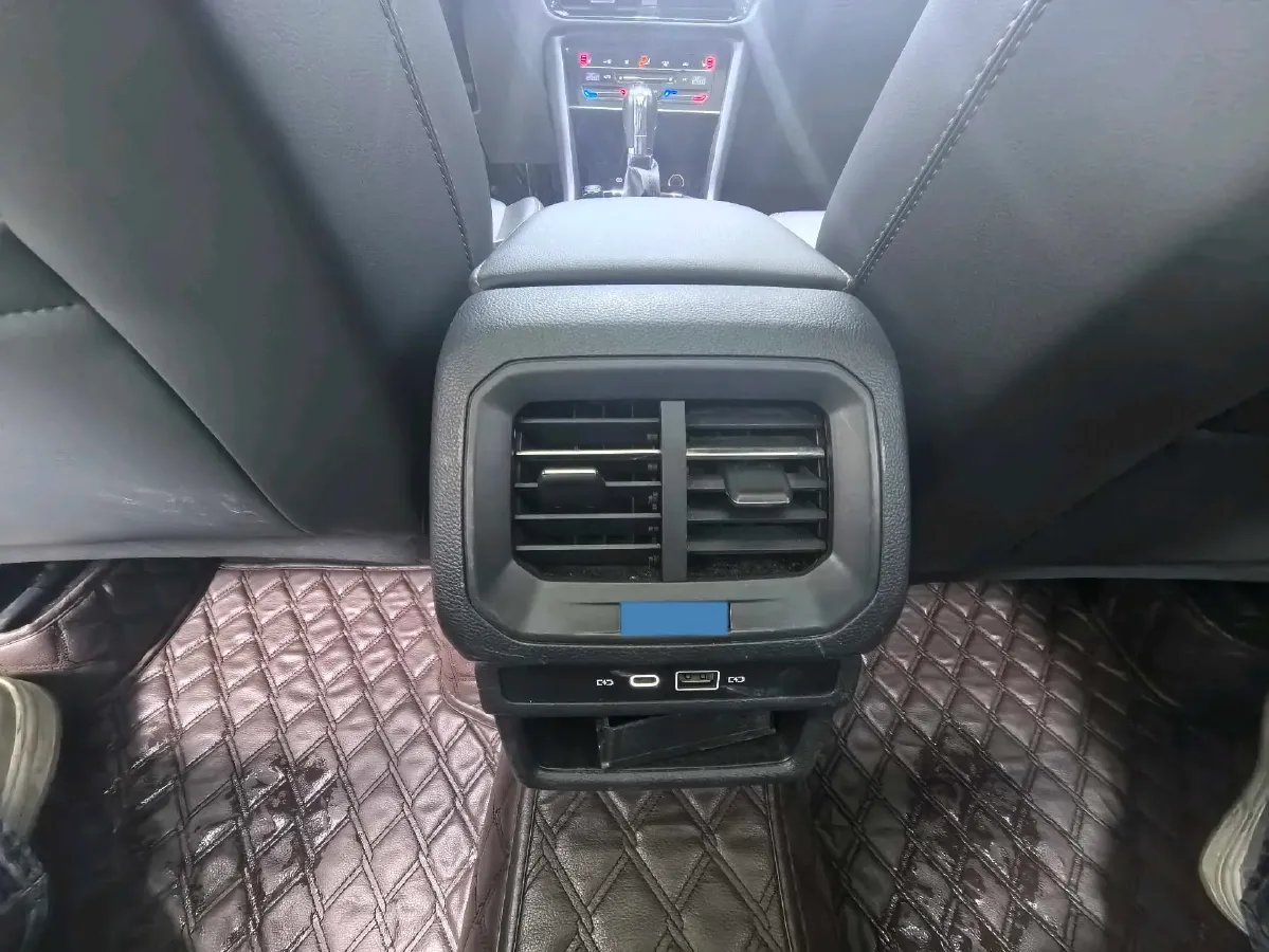 2021 Volkswagen Tharu 1.4T 150HP L4 7DCT,autocango,china used car exporter,china ev exporter,chinese used car exporter,chinese used ev exporter