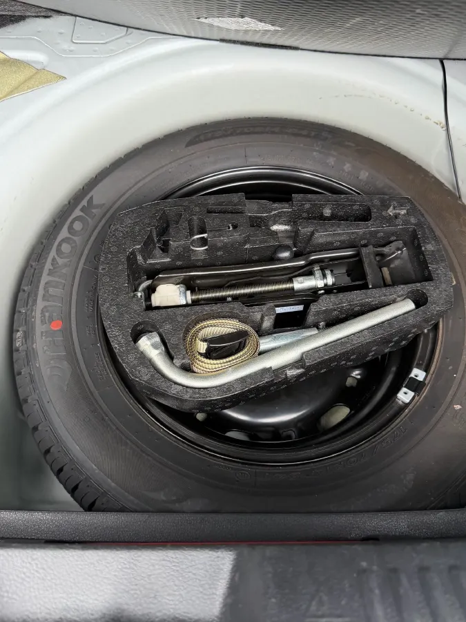 2016 Volkswagen Polo 1.6L 110HP L4 6AT,autocango,china used car exporter,china ev exporter,chinese used car exporter,chinese used ev exporter