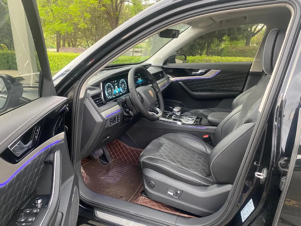 2019 HongQi HS5 2.0T 224HP L4 6AT,autocango,china used car exporter,china ev exporter,chinese used car exporter,chinese used ev exporter