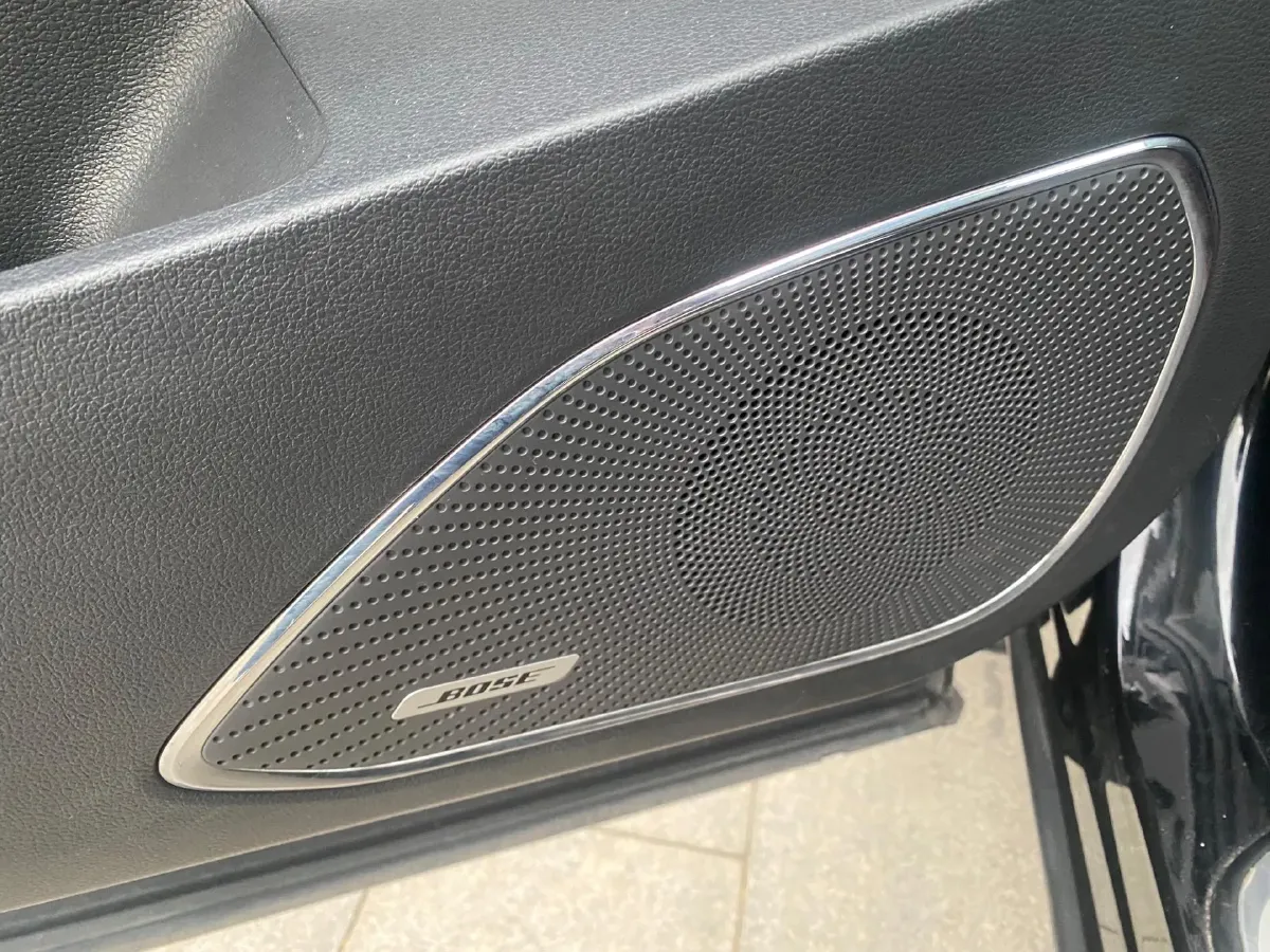 2019 HongQi HS5 2.0T 224HP L4 6AT,autocango,china used car exporter,china ev exporter,chinese used car exporter,chinese used ev exporter