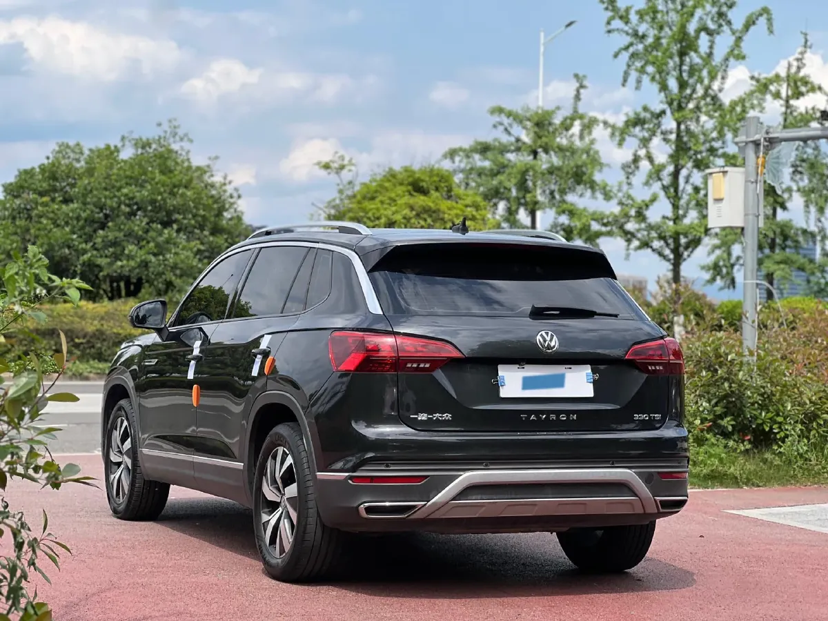 2021 Volkswagen Tayron 2.0T 186HP L4 7DCT,autocango,china used car exporter,china ev exporter,chinese used car exporter,chinese used ev exporter