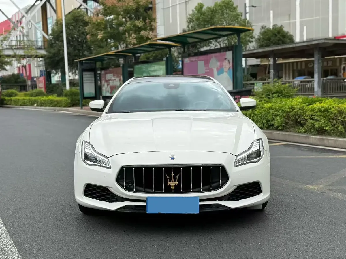 2015 Maserati Quattroporte 3.0T 409HP V6 8AT,autocango,china used car exporter,china ev exporter,chinese used car exporter,chinese used ev exporter