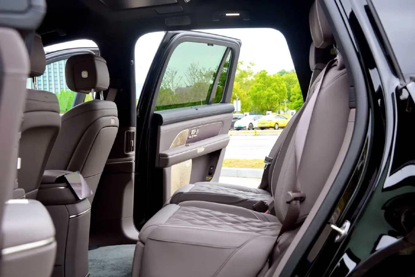 2026 NIO ES8 BEV,autocango,china used car exporter,china ev exporter,chinese used car exporter,chinese used ev exporter