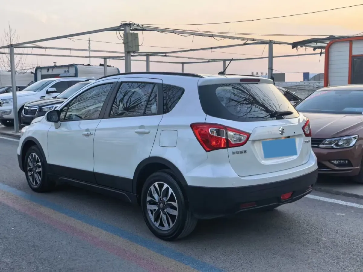 2017 Suzuki SX4 S-Cross 1.6L 122HP L4 CVT,autocango,china used car exporter,china ev exporter,chinese used car exporter,chinese used ev exporter