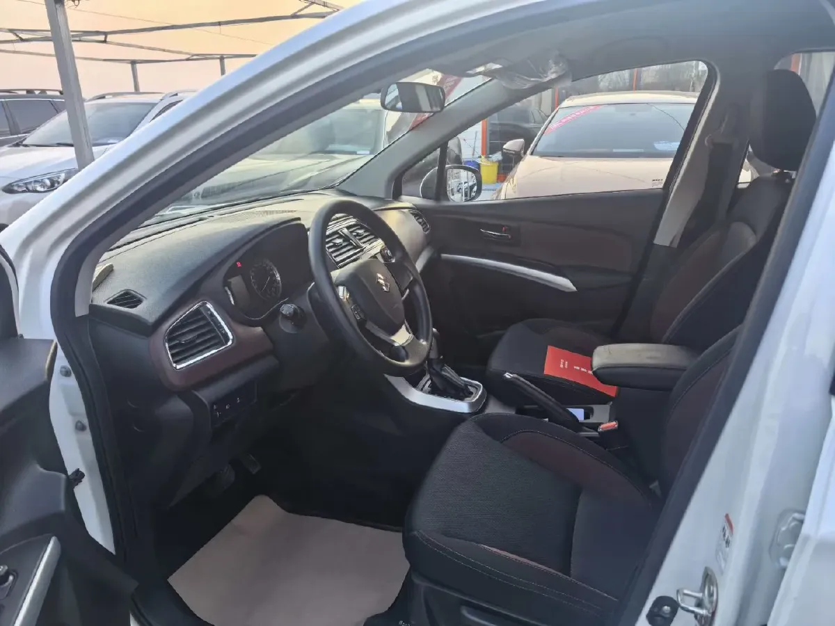 2017 Suzuki SX4 S-Cross 1.6L 122HP L4 CVT,autocango,china used car exporter,china ev exporter,chinese used car exporter,chinese used ev exporter