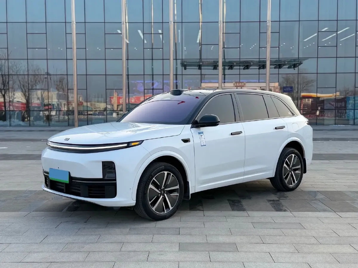 2024 Li L8 Range Extended 154HP REEV 42.8KWH,autocango,china used car exporter,china ev exporter,chinese used car exporter,chinese used ev exporter