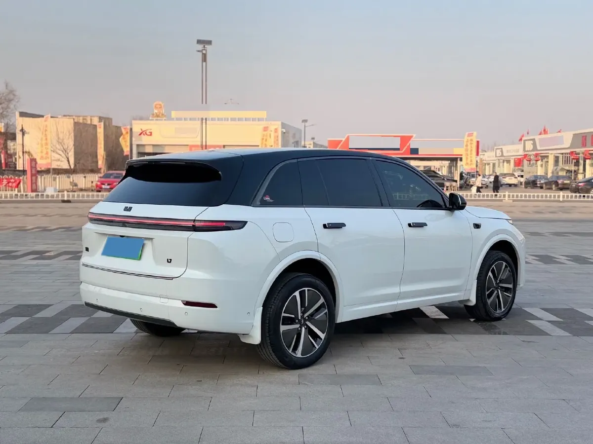 2024 Li L8 Range Extended 154HP REEV 42.8KWH,autocango,china used car exporter,china ev exporter,chinese used car exporter,chinese used ev exporter