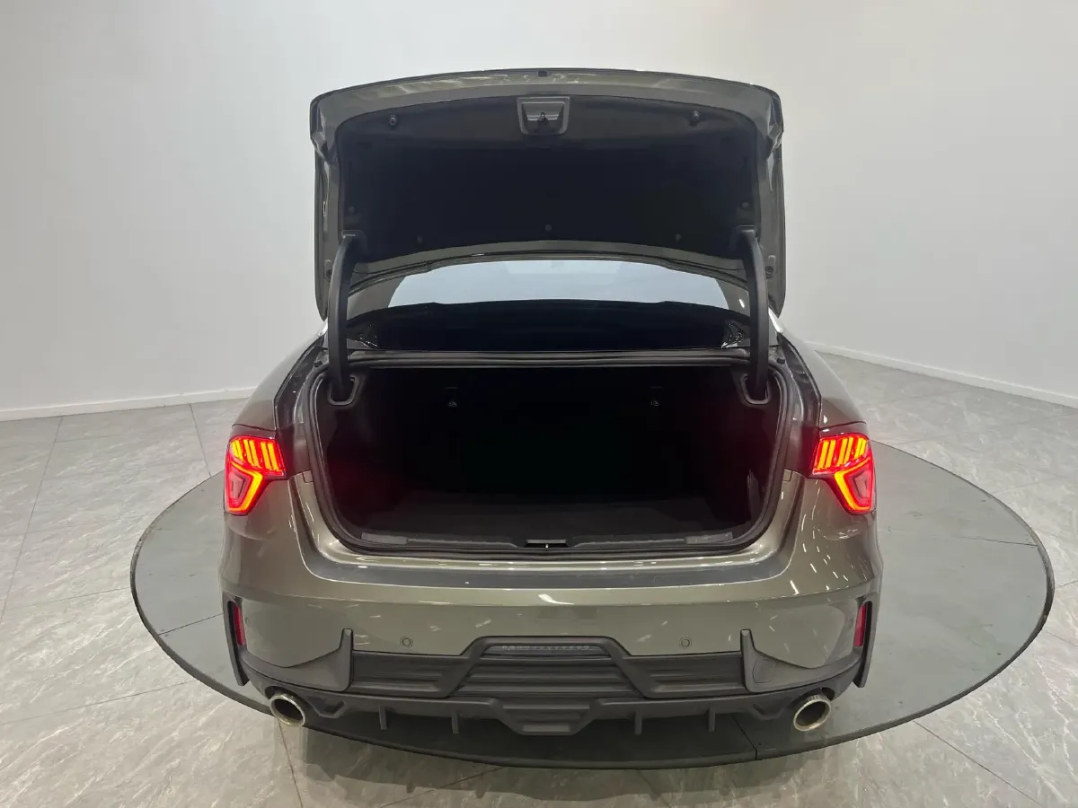 2022 LYNK&CO 03 2.0T 190HP L4 7DCT,autocango,china used car exporter,china ev exporter,chinese used car exporter,chinese used ev exporter