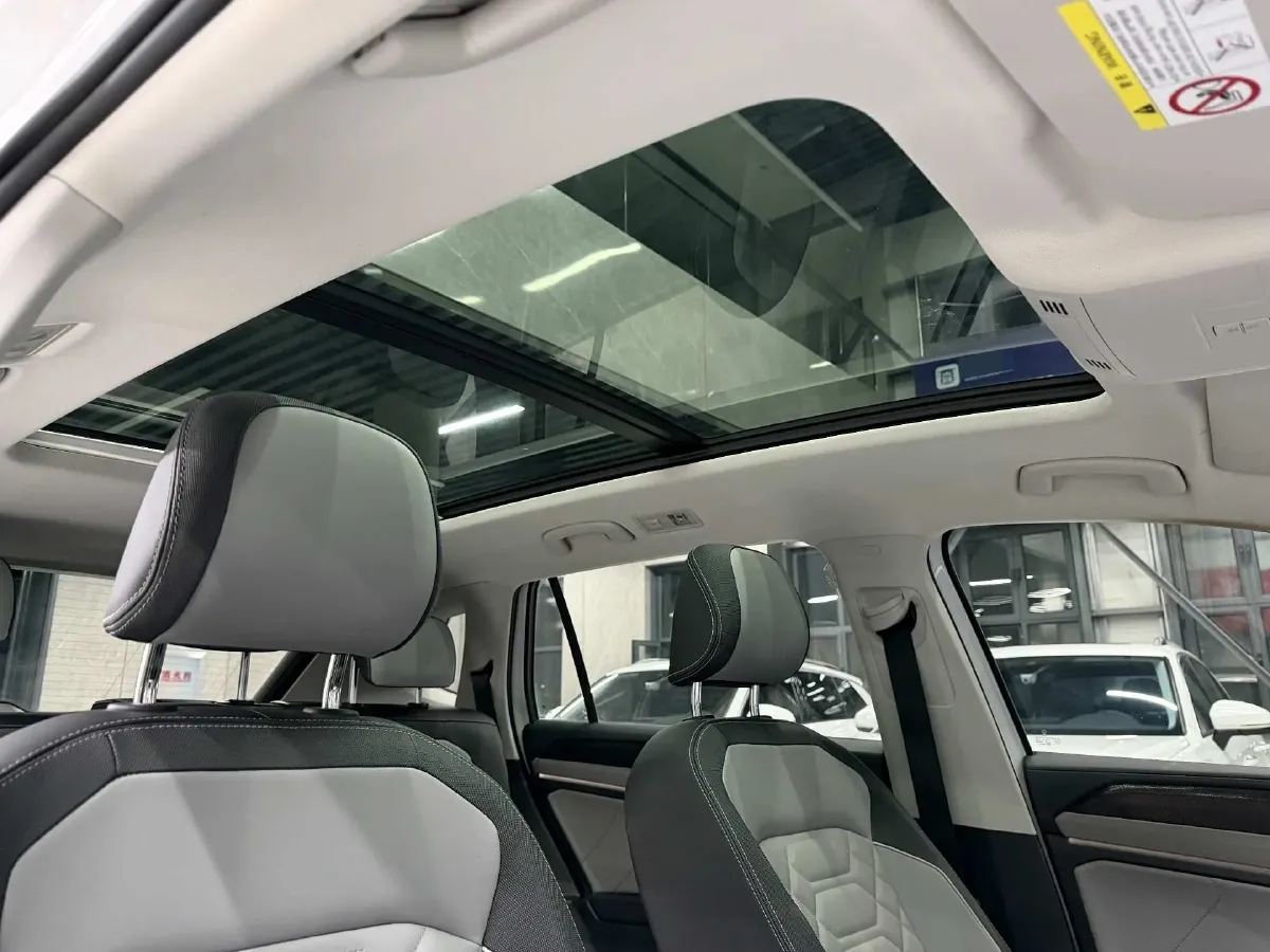 2023 Volkswagen Tayron 1.4T 150HP L4 7DCT,autocango,china used car exporter,china ev exporter,chinese used car exporter,chinese used ev exporter