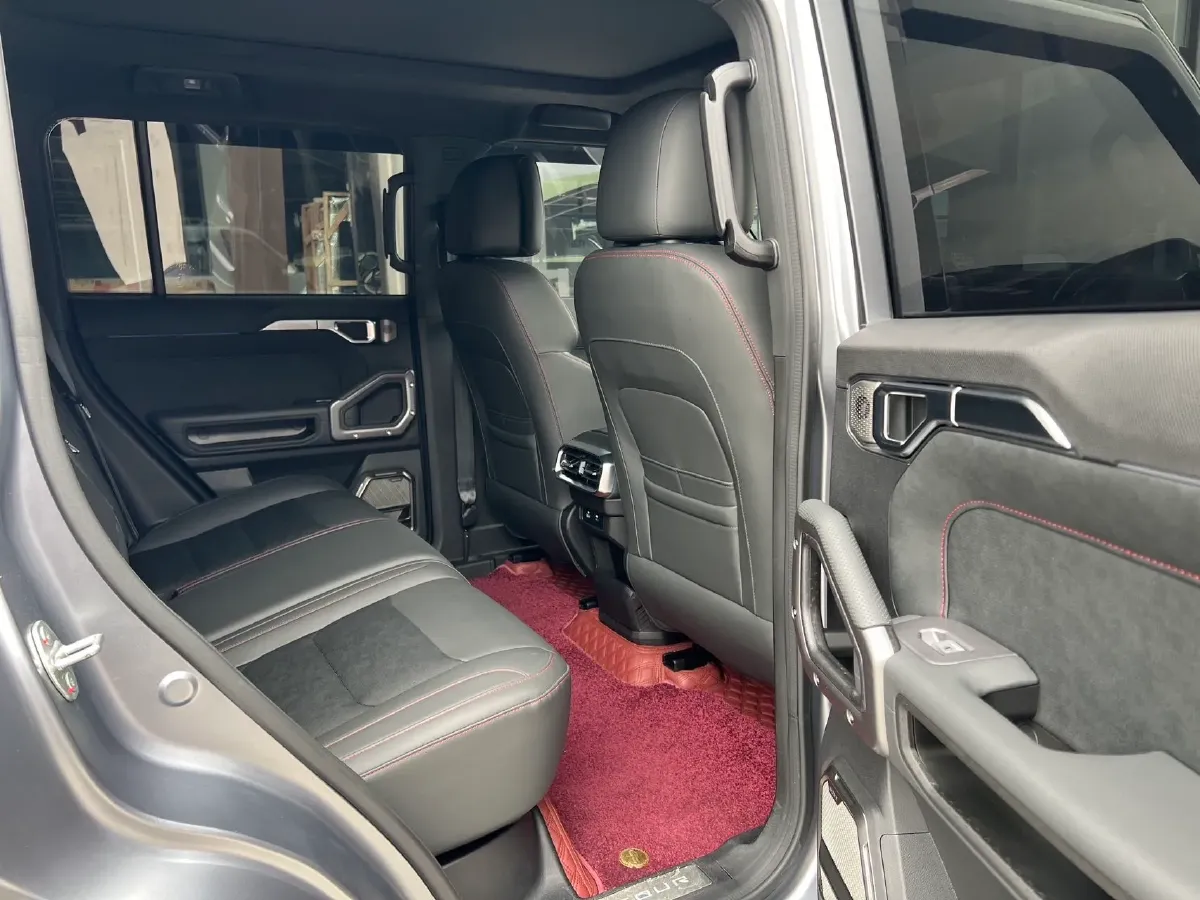 2023 Skoda Kodiak 2.0T 186HP L4 7DCT,autocango,china used car exporter,china ev exporter,chinese used car exporter,chinese used ev exporter