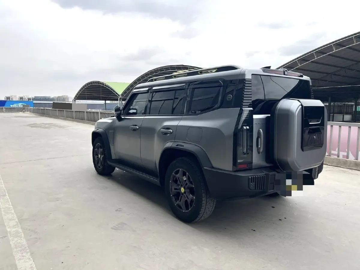 2023 Skoda Kodiak 2.0T 186HP L4 7DCT,autocango,china used car exporter,china ev exporter,chinese used car exporter,chinese used ev exporter