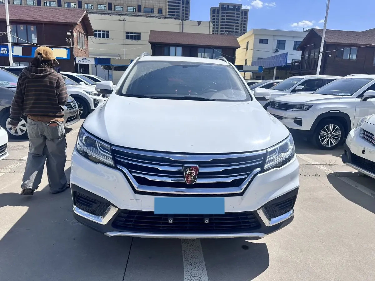2020 Roewe RX3 1.6L 125HP L4 5MT,autocango,china used car exporter,china ev exporter,chinese used car exporter,chinese used ev exporter
