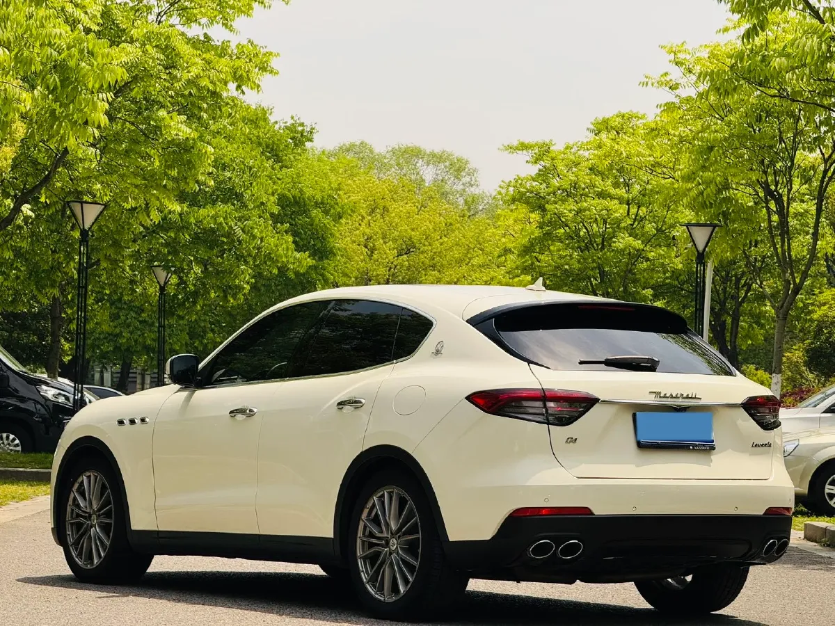 2021 Maserati Levante 3.0T 350HP V6 8AT,autocango,china used car exporter,china ev exporter,chinese used car exporter,chinese used ev exporter