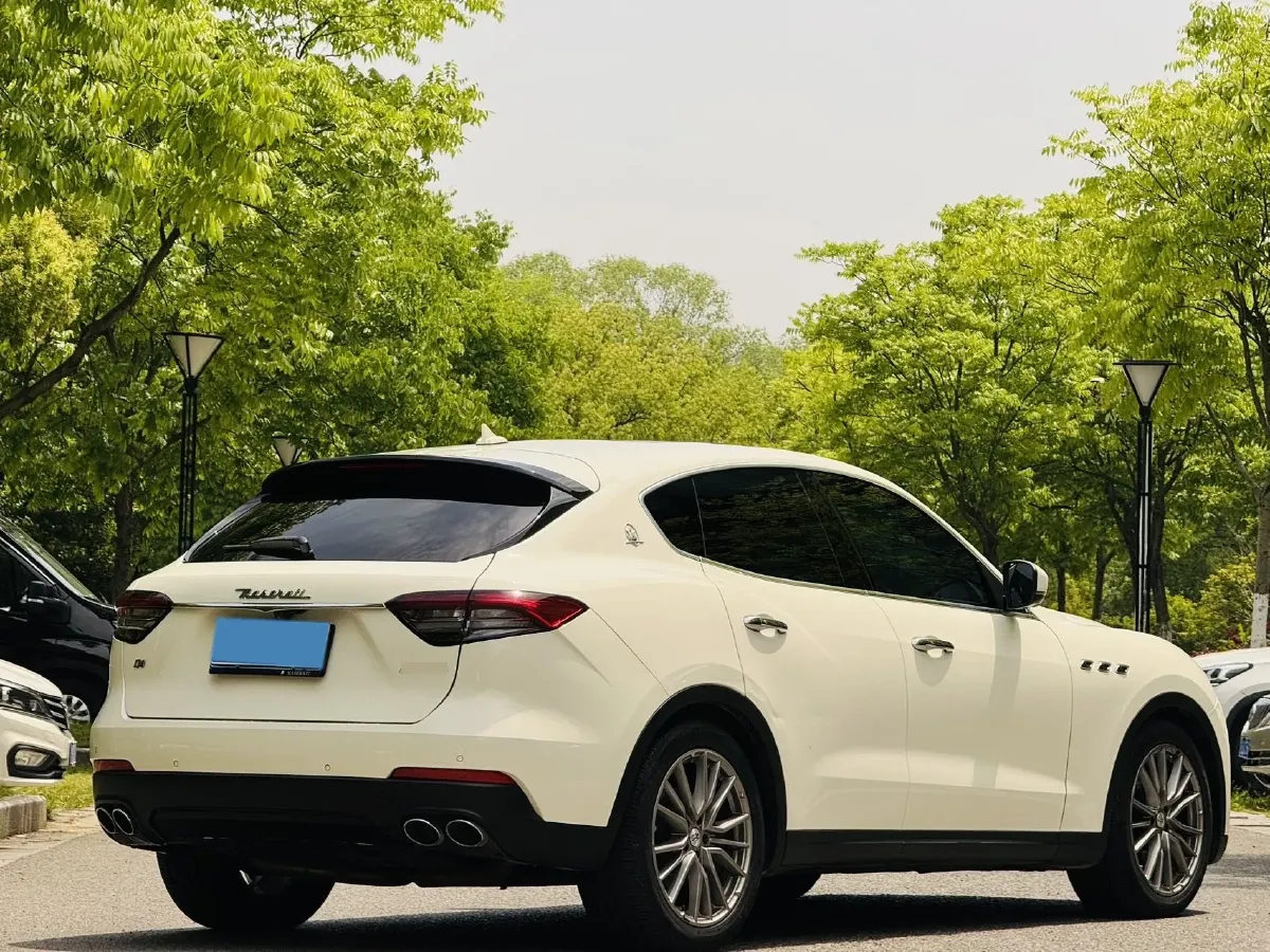 2021 Maserati Levante 3.0T 350HP V6 8AT,autocango,china used car exporter,china ev exporter,chinese used car exporter,chinese used ev exporter