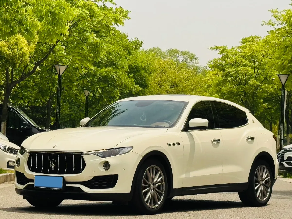 2021 Maserati Levante 3.0T 350HP V6 8AT,autocango,china used car exporter,china ev exporter,chinese used car exporter,chinese used ev exporter