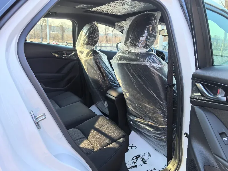 2021 Mazda CX-4 2.0L 158HP L4 6AT,autocango,china used car exporter,china ev exporter,chinese used car exporter,chinese used ev exporter