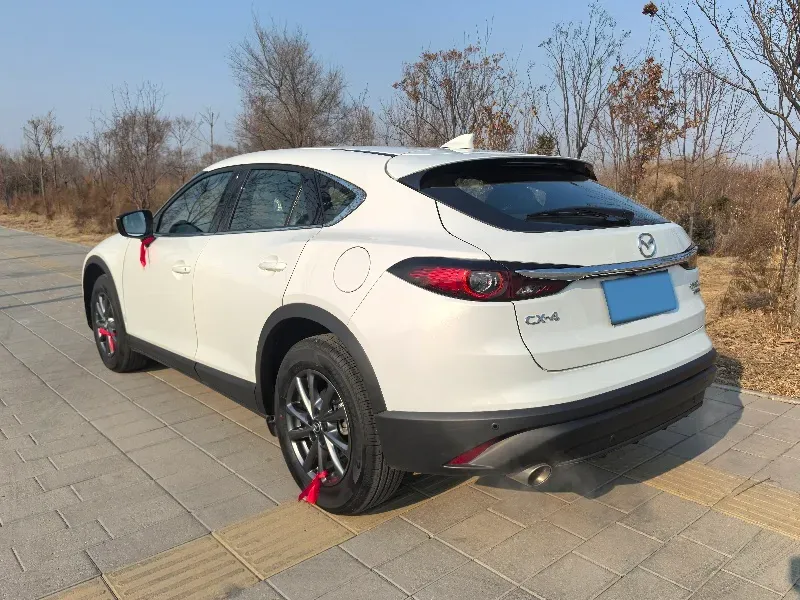 2021 Mazda CX-4 2.0L 158HP L4 6AT,autocango,china used car exporter,china ev exporter,chinese used car exporter,chinese used ev exporter
