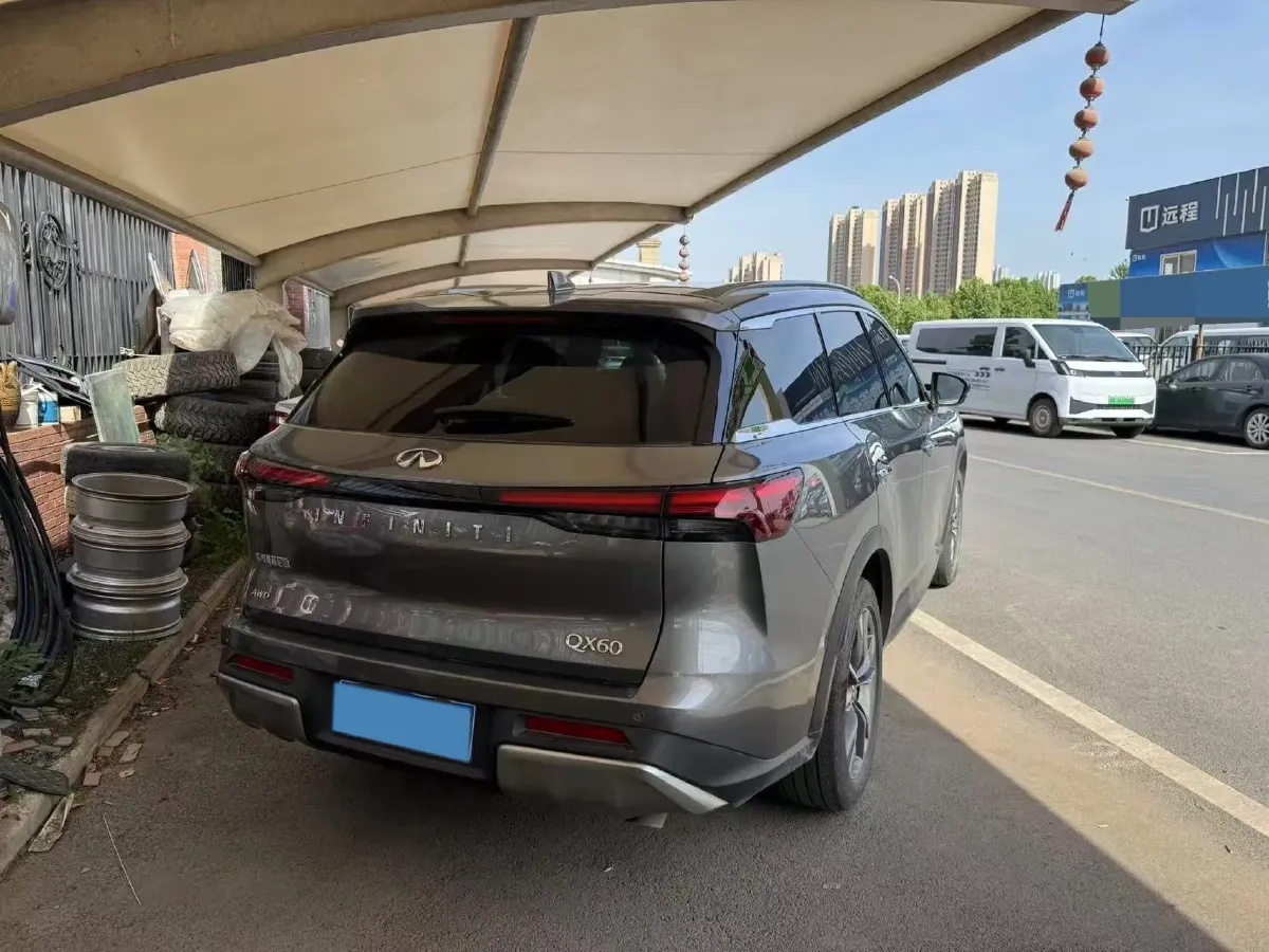 2022 Infiniti QX60 2.0T 252HP L4 9AT,autocango,china used car exporter,china ev exporter,chinese used car exporter,chinese used ev exporter
