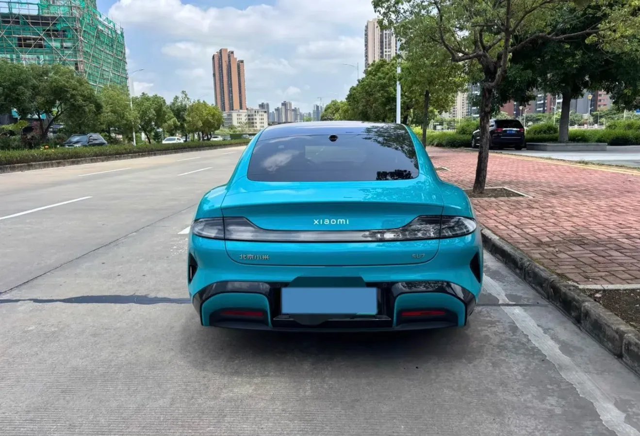 2024 MI SU7 BEV 73.6KWH,autocango,china used car exporter,china ev exporter,chinese used car exporter,chinese used ev exporter