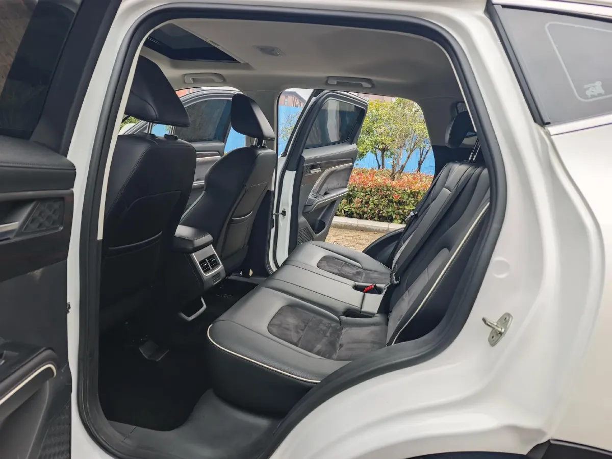 2021 Haval H6 1.5T 150HP L4 7DCT,autocango,china used car exporter,china ev exporter,chinese used car exporter,chinese used ev exporter