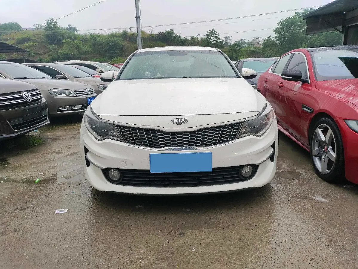 2016 Kia K5 2.0L 161HP L4 6AT,autocango,china used car exporter,china ev exporter,chinese used car exporter,chinese used ev exporter