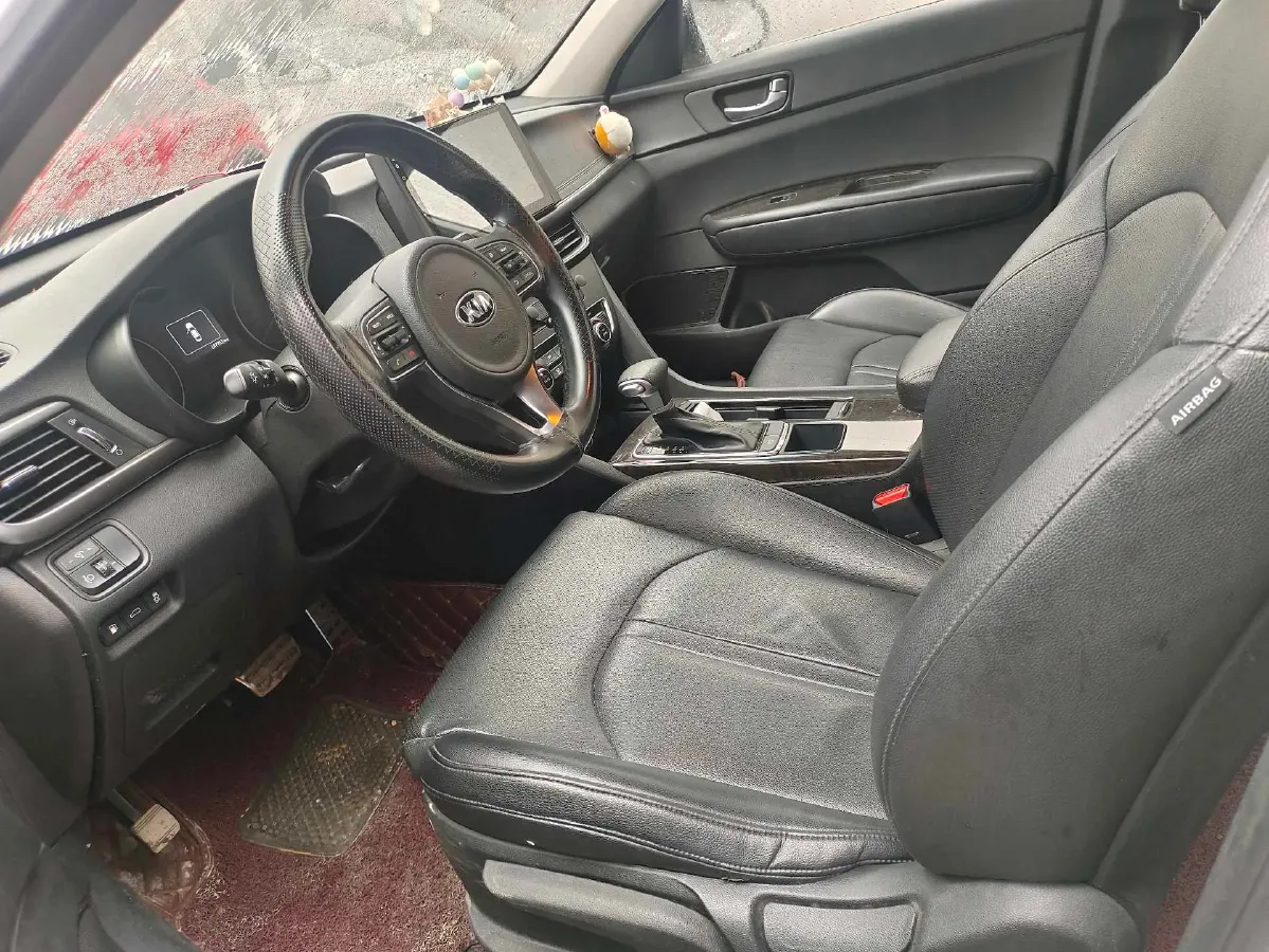 2016 Kia K5 2.0L 161HP L4 6AT,autocango,china used car exporter,china ev exporter,chinese used car exporter,chinese used ev exporter