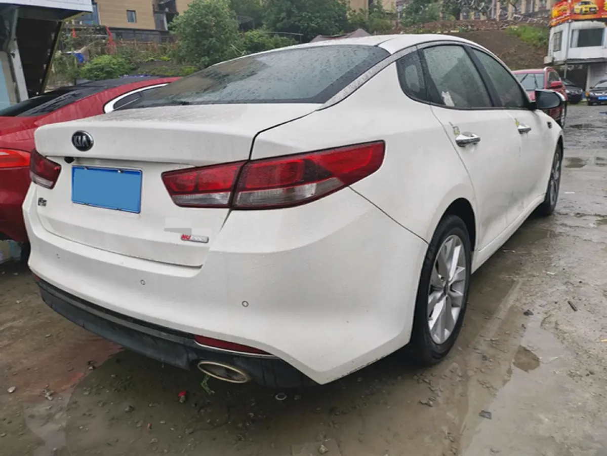 2016 Kia K5 2.0L 161HP L4 6AT,autocango,china used car exporter,china ev exporter,chinese used car exporter,chinese used ev exporter