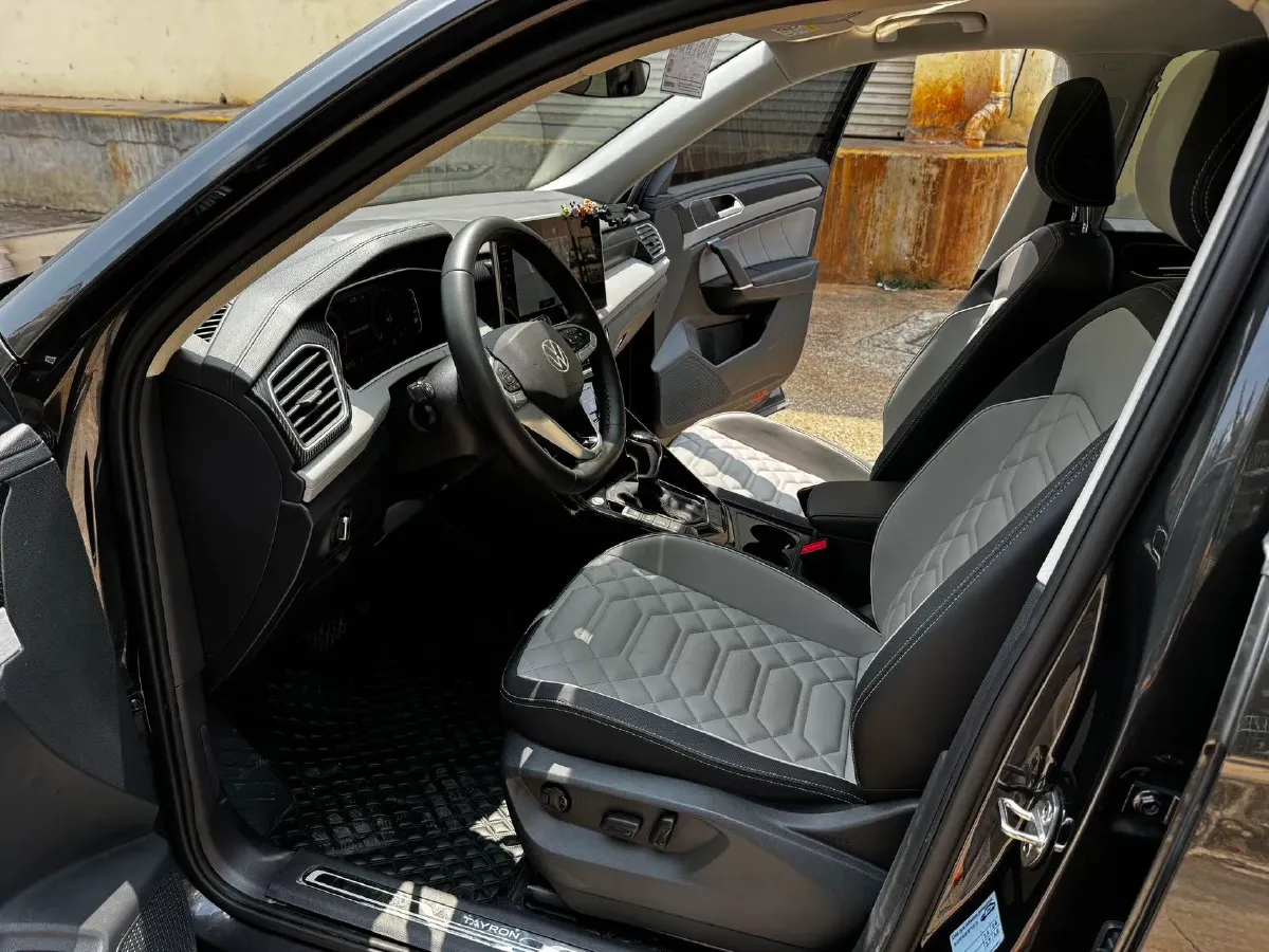 2023 Volkswagen Tayron 2.0T 186HP L4 7DCT,autocango,china used car exporter,china ev exporter,chinese used car exporter,chinese used ev exporter