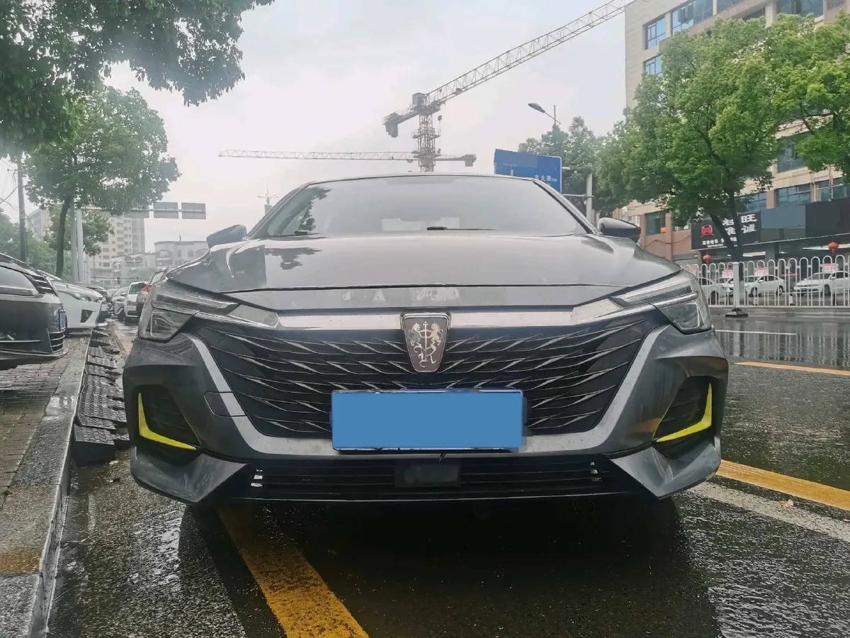 2020 Roewe i6 MAX 1.5T 173HP L4 7DCT,autocango,china used car exporter,china ev exporter,chinese used car exporter,chinese used ev exporter