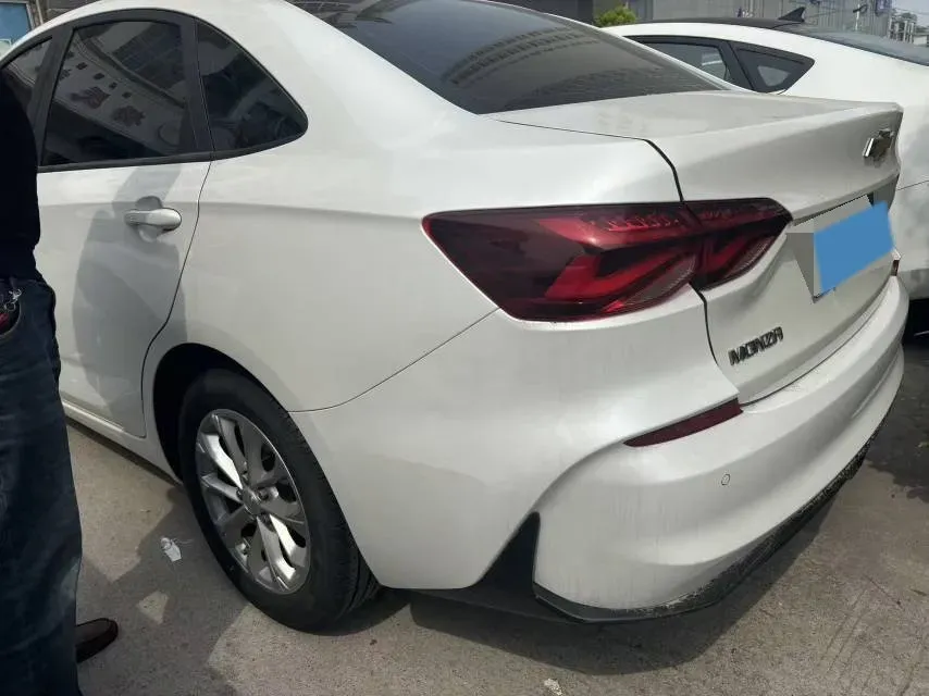 2023 Chevrolet Monza 1.5L 113HP L4 6DCT,autocango,china used car exporter,china ev exporter,chinese used car exporter,chinese used ev exporter