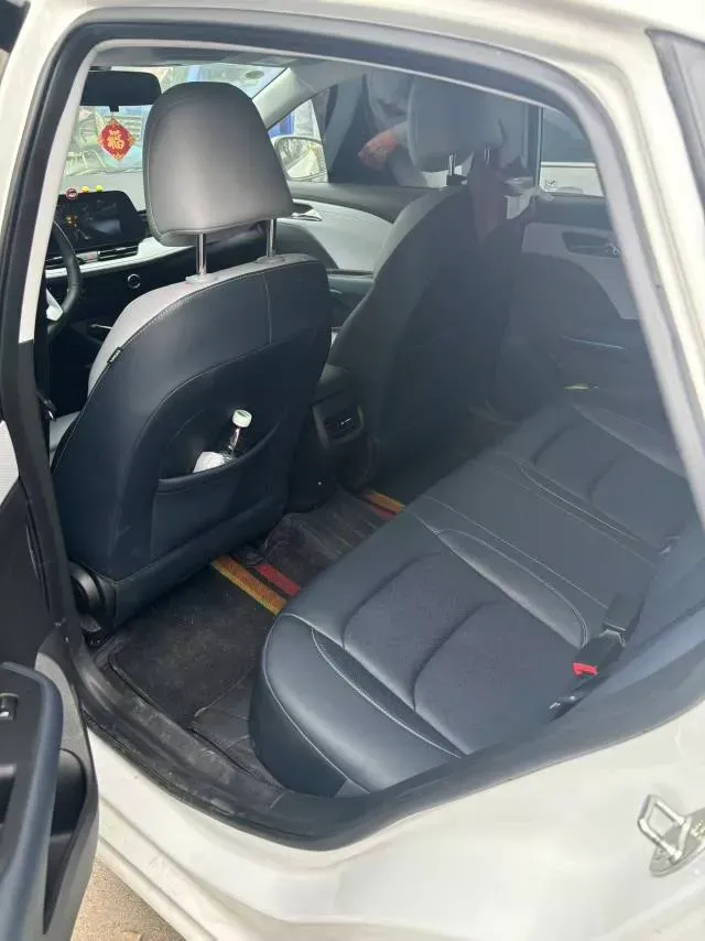 2023 Chevrolet Monza 1.5L 113HP L4 6DCT,autocango,china used car exporter,china ev exporter,chinese used car exporter,chinese used ev exporter