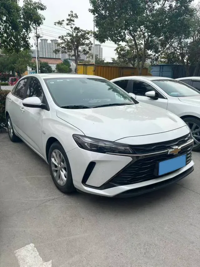 2023 Chevrolet Monza 1.5L 113HP L4 6DCT,autocango,china used car exporter,china ev exporter,chinese used car exporter,chinese used ev exporter