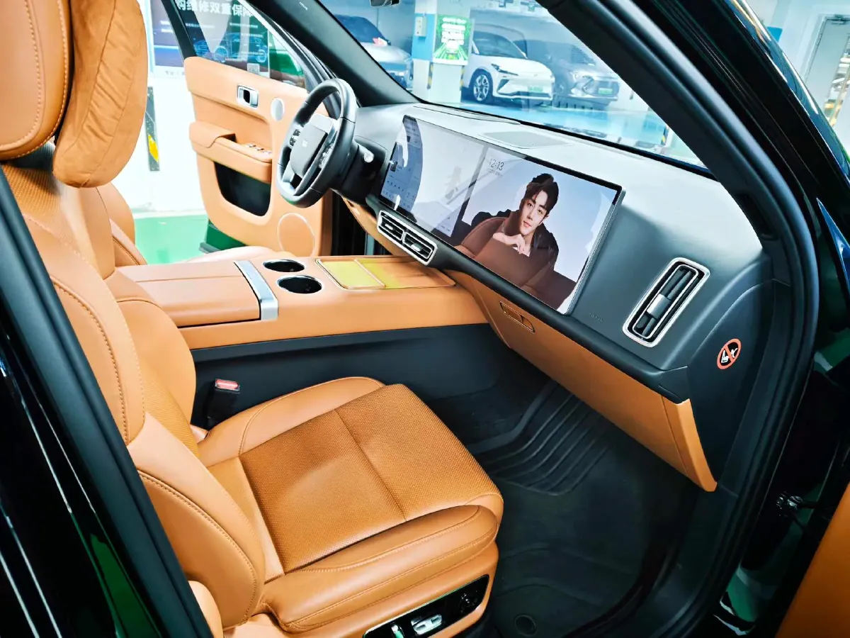 2023 Li L7 Range Extended 154HP REEV 40.9KWH,autocango,china used car exporter,china ev exporter,chinese used car exporter,chinese used ev exporter