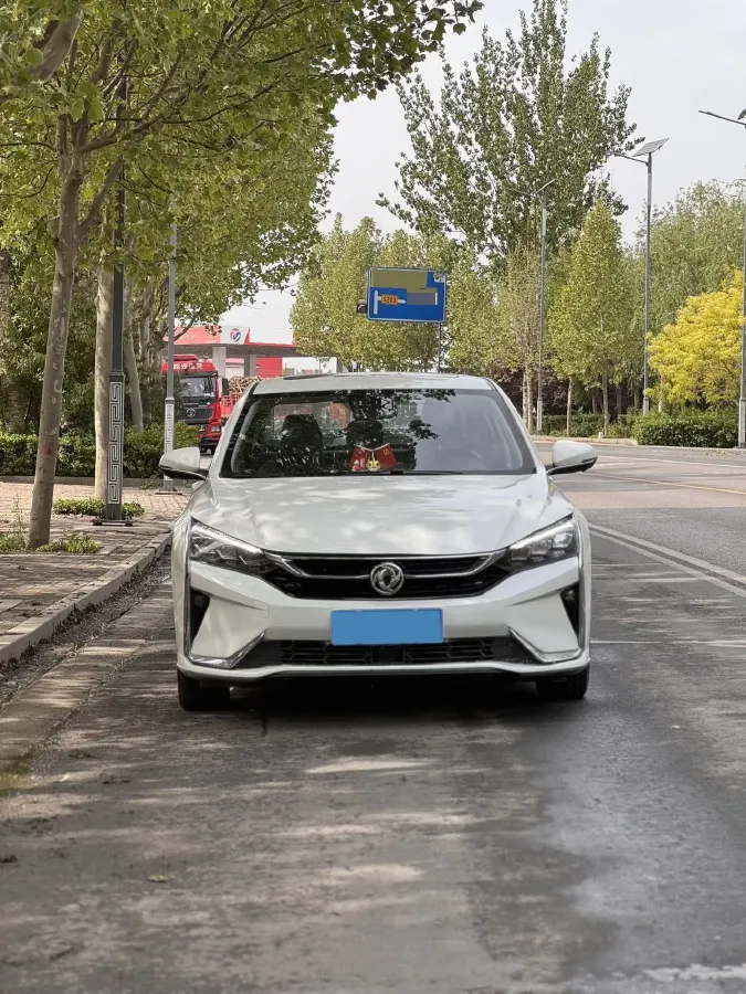 2020 DongFeng Aeolus YiXuan 1.5T 150HP L4 6DCT,autocango,china used car exporter,china ev exporter,chinese used car exporter,chinese used ev exporter