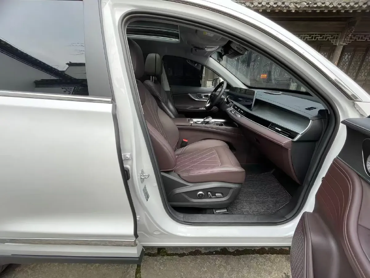 2024 Chery Tiggo 8 PRO 1.6T 197HP L4 7DCT,autocango,china used car exporter,china ev exporter,chinese used car exporter,chinese used ev exporter