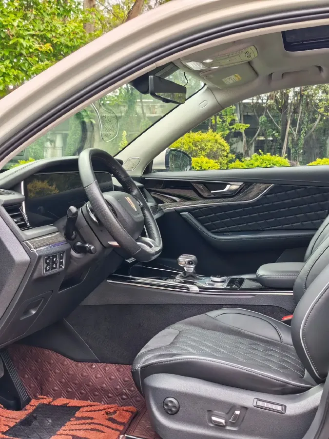 2019 HongQi HS5 2.0T 224HP L4 6AT,autocango,china used car exporter,china ev exporter,chinese used car exporter,chinese used ev exporter