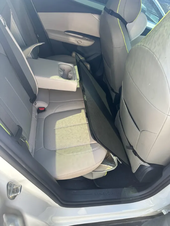 2025 Dongfeng Z9 2.0T 258HP L4 8AT,autocango,china used car exporter,china ev exporter,chinese used car exporter,chinese used ev exporter