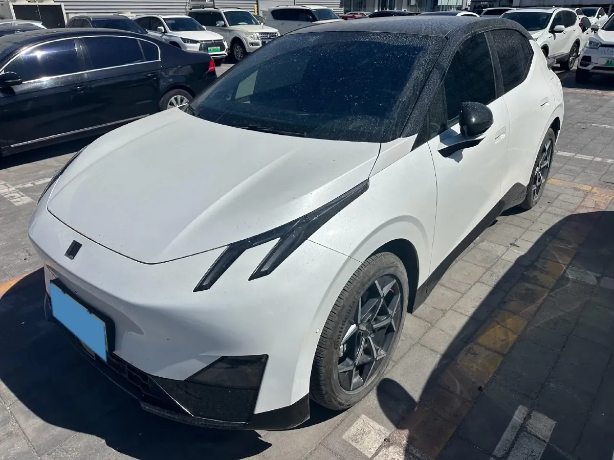 2025 Dongfeng Z9 2.0T 258HP L4 8AT,autocango,china used car exporter,china ev exporter,chinese used car exporter,chinese used ev exporter