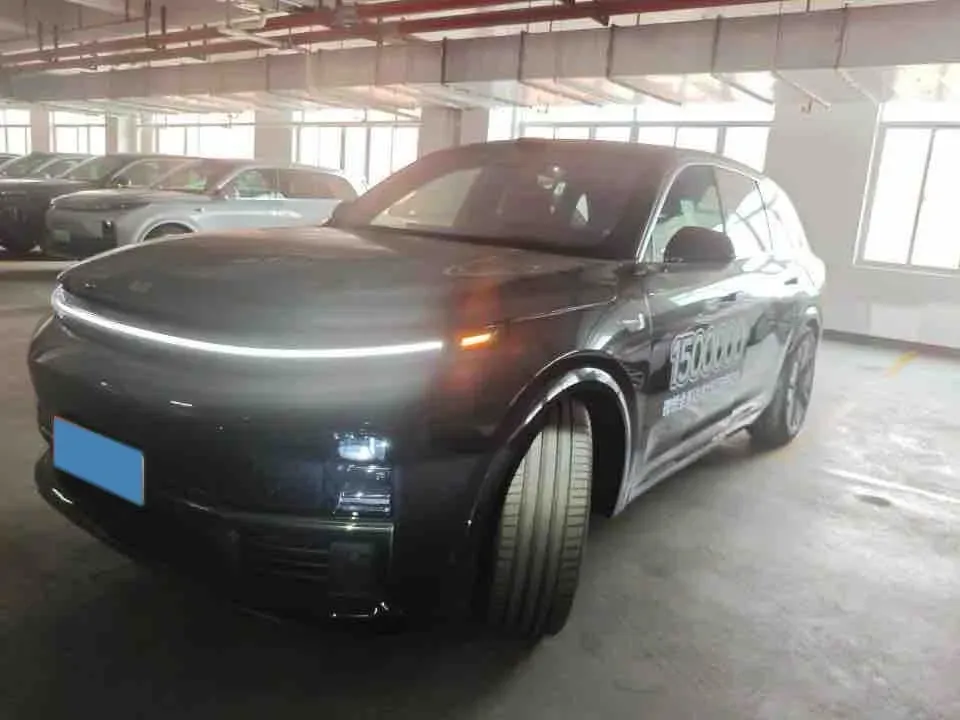 2025 Li L7 Range Extended 154HP REEV,autocango,china used car exporter,china ev exporter,chinese used car exporter,chinese used ev exporter