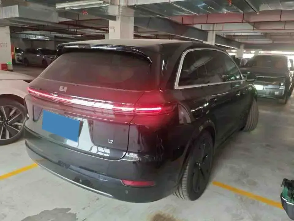 2025 Li L7 Range Extended 154HP REEV,autocango,china used car exporter,china ev exporter,chinese used car exporter,chinese used ev exporter