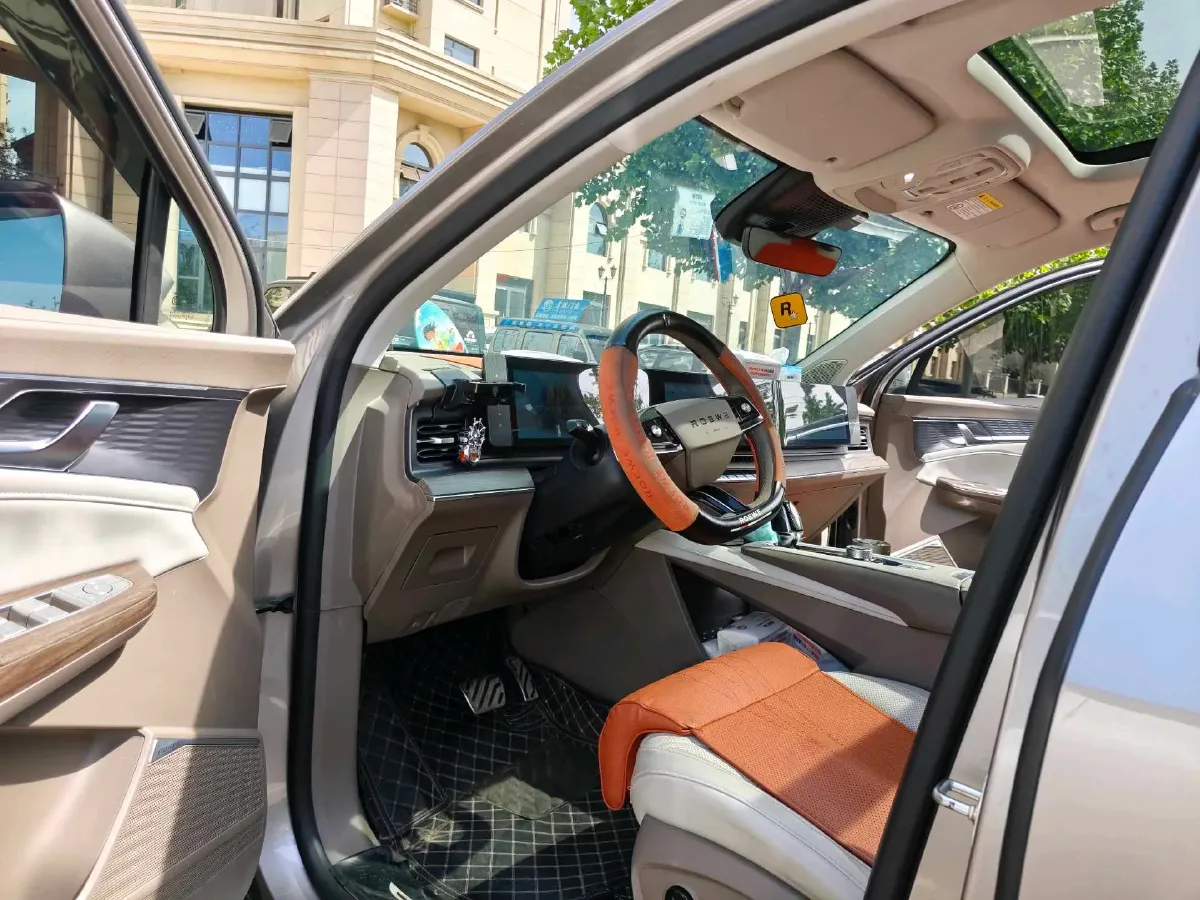 2023 Roewe RX9 2.0T 242HP L4 9AT,autocango,china used car exporter,china ev exporter,chinese used car exporter,chinese used ev exporter