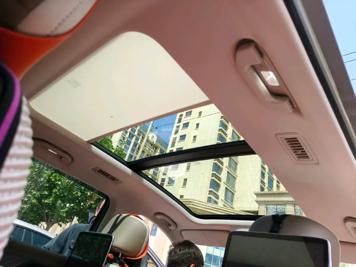 2023 Roewe RX9 2.0T 242HP L4 9AT,autocango,china used car exporter,china ev exporter,chinese used car exporter,chinese used ev exporter