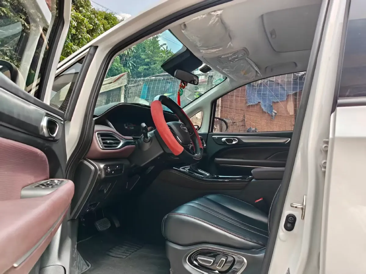 2023 GAC Trumpchi M6 1.5T 177HP L4 7DCT,autocango,china used car exporter,china ev exporter,chinese used car exporter,chinese used ev exporter