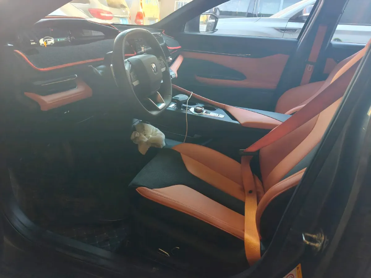 2024 ChangAn UNI-V 1.5T 188HP L4 7DCT,autocango,china used car exporter,china ev exporter,chinese used car exporter,chinese used ev exporter