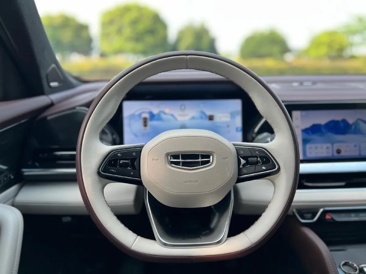 2021 Geely Monjaro 2.0T 238HP L4 8AT,autocango,china used car exporter,china ev exporter,chinese used car exporter,chinese used ev exporter