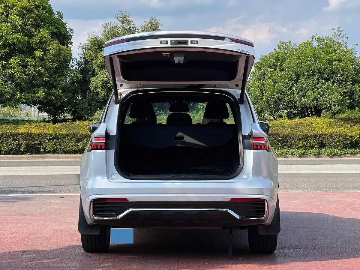 2021 Geely Monjaro 2.0T 238HP L4 8AT,autocango,china used car exporter,china ev exporter,chinese used car exporter,chinese used ev exporter