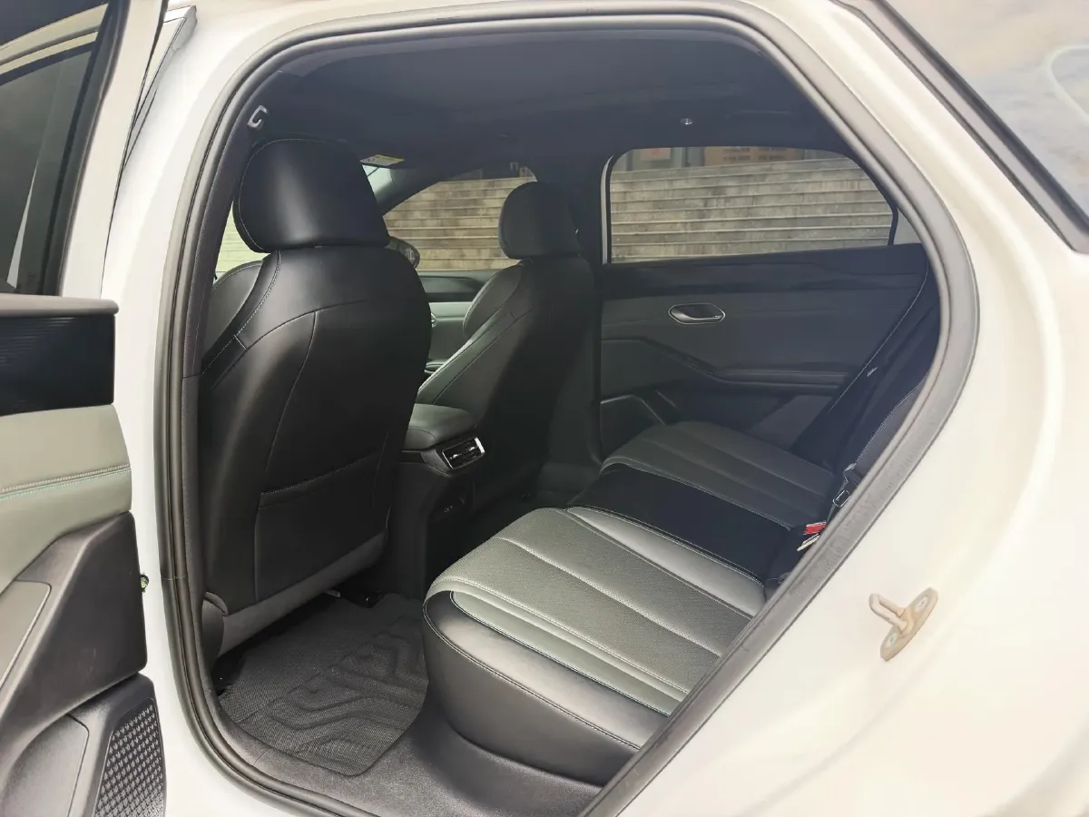 2025 BYD QinL BEV,autocango,china used car exporter,china ev exporter,chinese used car exporter,chinese used ev exporter